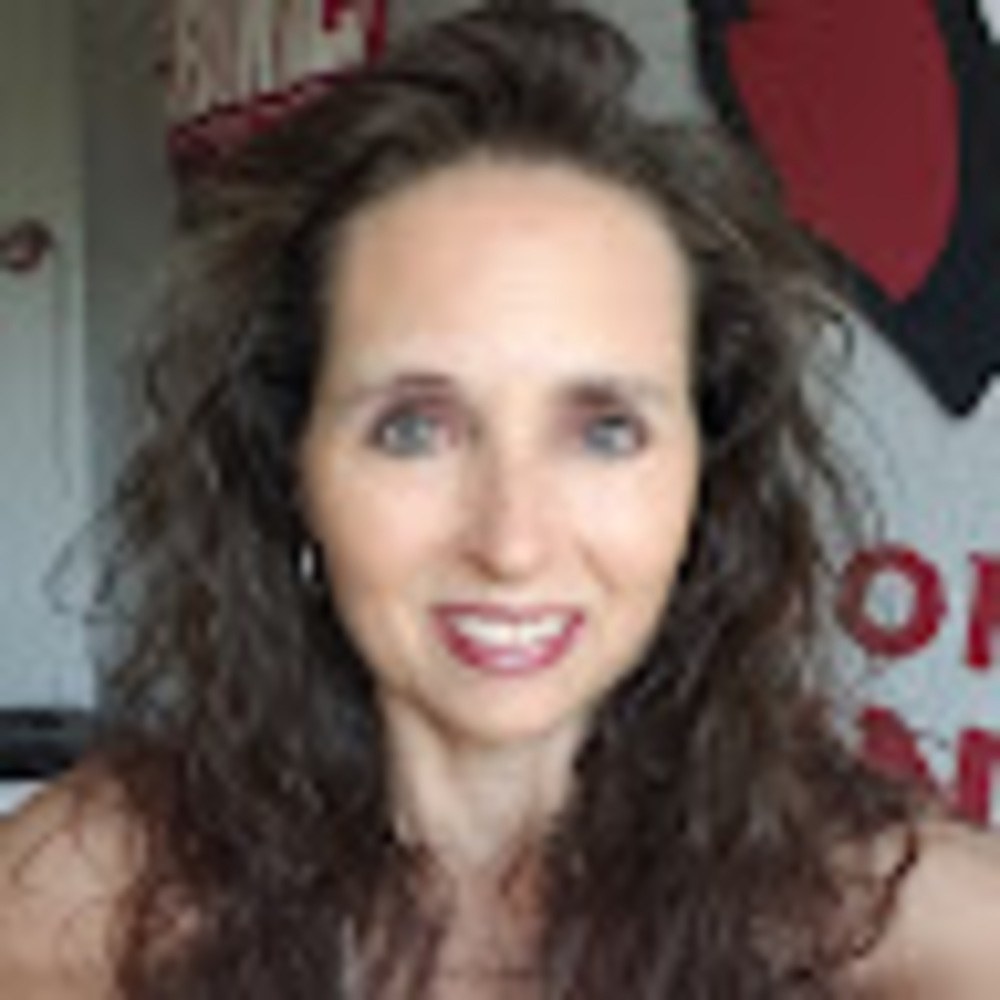 Meet your Posher, Tiffany